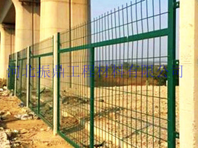 铁路高铁围栏案例图片1