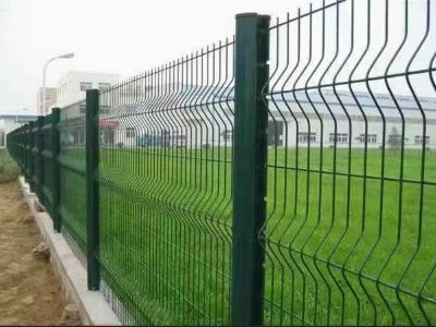 三角折弯围栏图片1